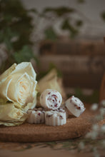 Load image into Gallery viewer, Rose Tree - Rose Scented Botanical Wax Melts
